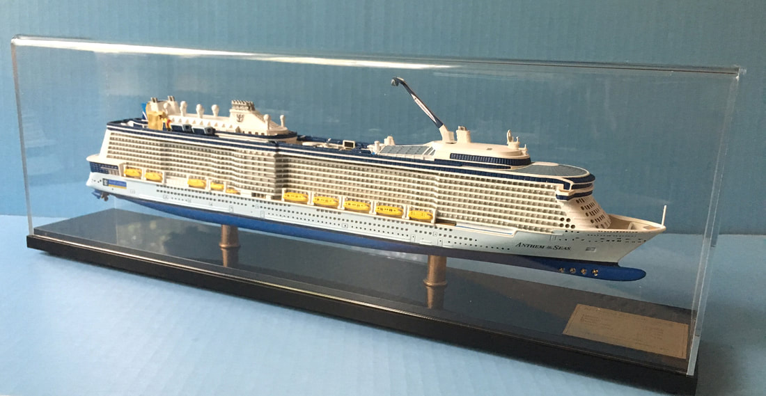 Display Series cruise ship models 1:900 scale