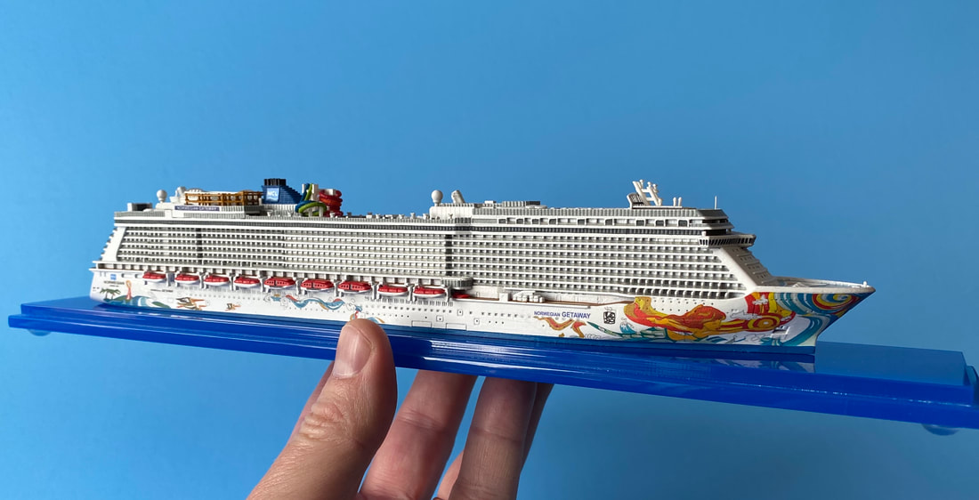 Norwegian Getaway cruise ship model  1:1250 scale by Scherbak