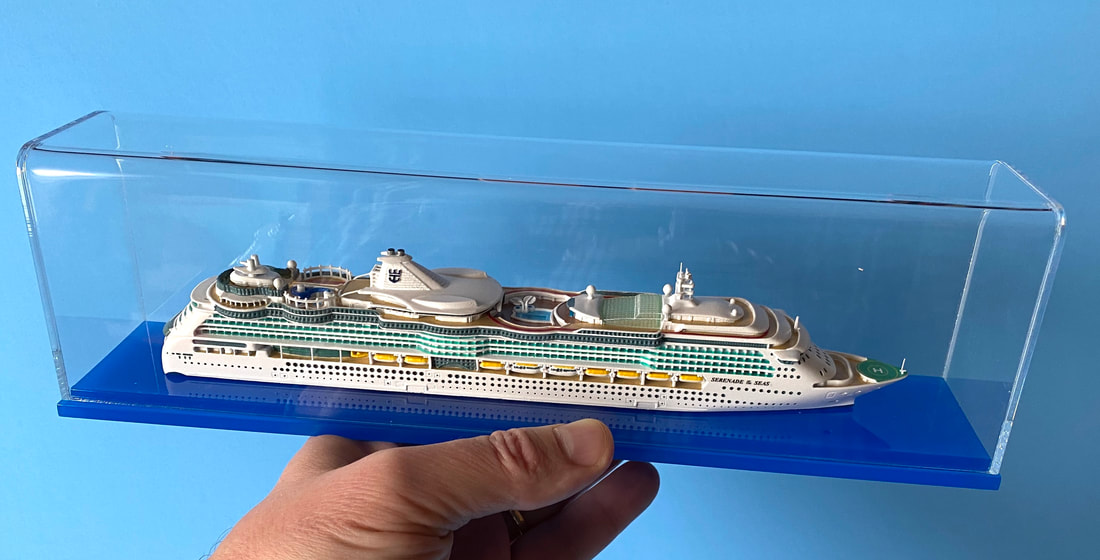 Serenade of the Seas cruise ship model 1:250 scale by Scherbak