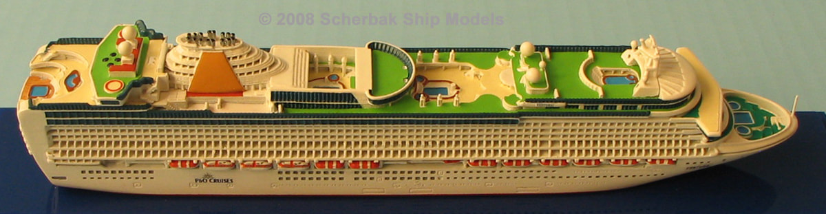 P&O Ventura cruise ship model 1250 scale by Scherbak Picture